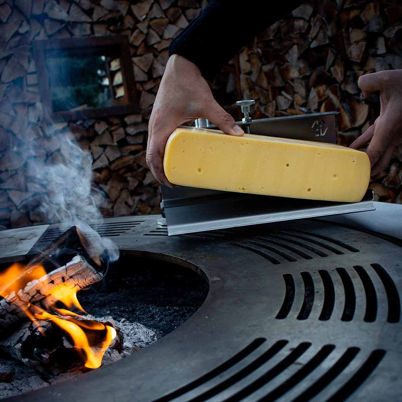 Grill plate with slit openings round 100, stainless steel