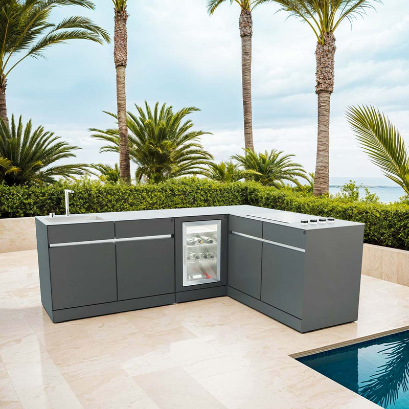 Outdoor kitchen L-shape